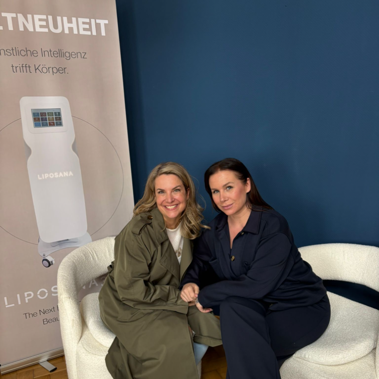 Zufriedene Kundin im Geestglanz Studio