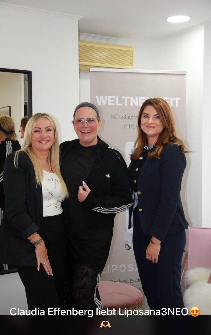 Nathalie von Geestglanz beim Launch der Weltneuheit Liposana3NEO mit Claudia Effenberg
